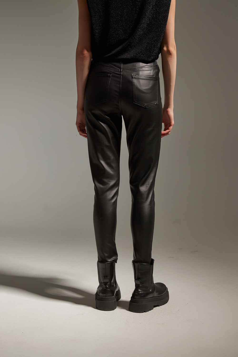 Pantalon Lovaina Negro