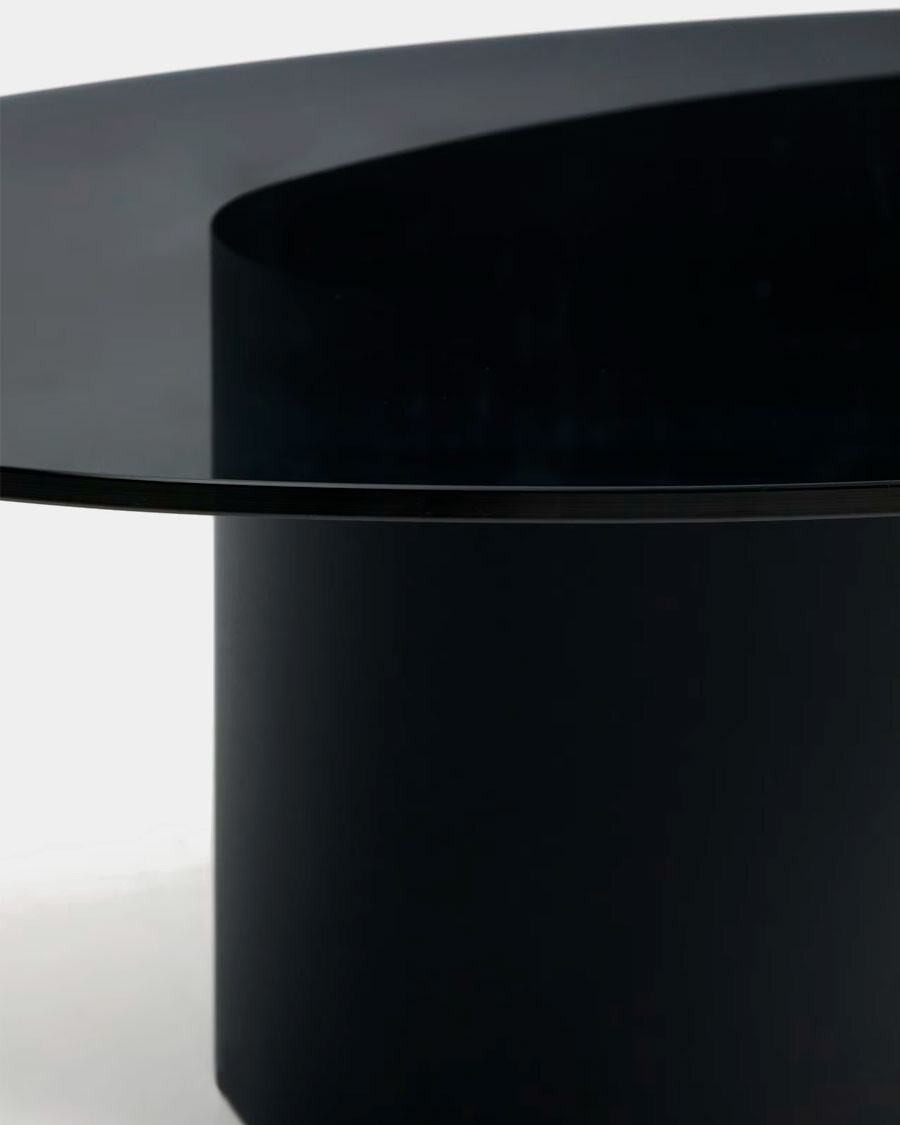Mesa de centro Olir de vidrio templado y acero negro 140 x 80 cm