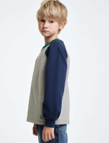 SUDADERA POLAR CON PARCHE MULTICOLOR