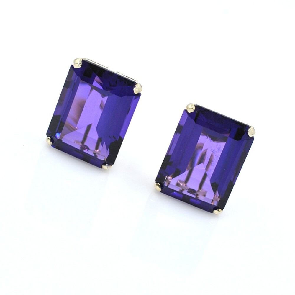 Caravanas clips en oro 14k con amatistas 0,30 ct aprox. Caravanas clips en oro 14k con amatistas 0,30 ct aprox.