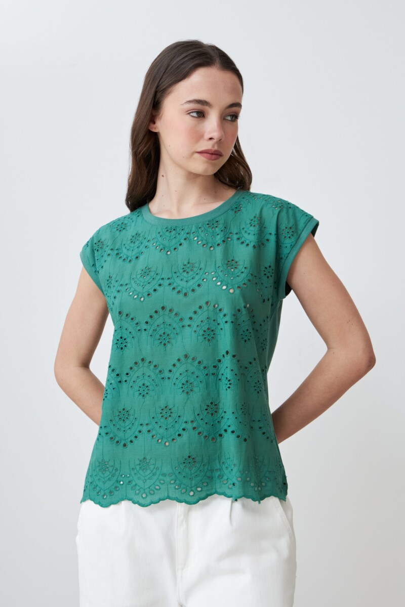 Blusa frente broderie verde