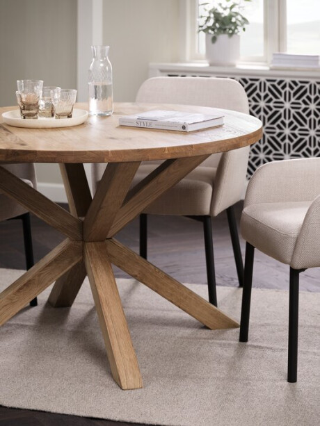 Mesa de comedor GRIBSKOV Ø120 roble. Mesa de comedor GRIBSKOV Ø120 roble.