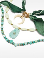 Set De Collares Con Piedras Y Conchas multicolor