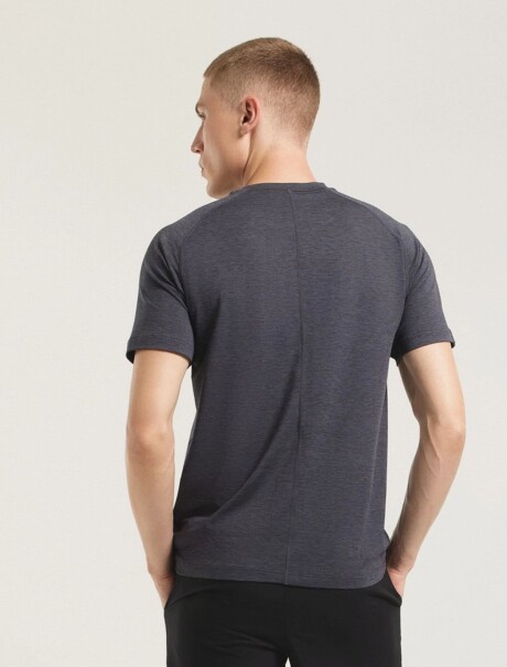 CAMISETA SPORT EASY CARE MODELO MOOVE NEGRO