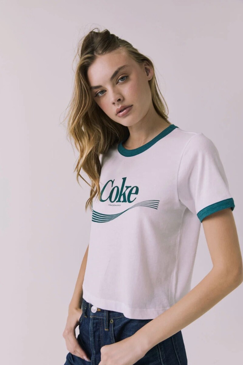 REMERA DE MANGA CORTA COKE Blanco