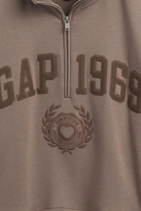 Buzo Deportivo Logo Gap Medio Cierre Mujer Plymouth Rock