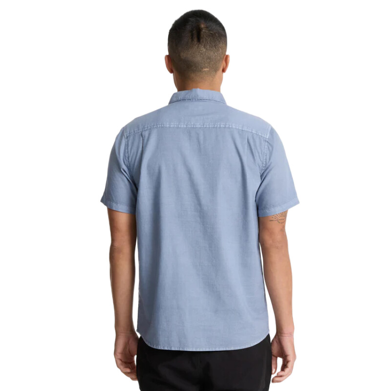 Camisa Roark Made To Fade - Celeste Camisa Roark Made To Fade - Celeste
