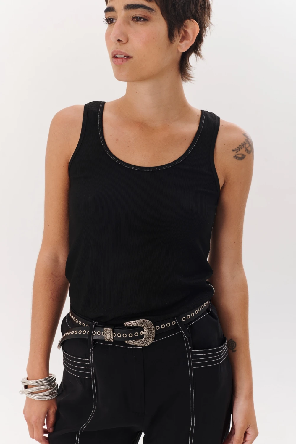 MUSCULOSA LINA negro 4