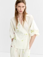 Blusa Cruzada Con Estampado multicolor
