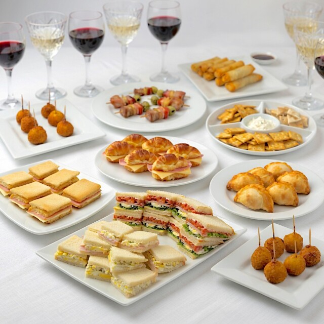 Lunch - 4 a 6 Personas Full Lunch - 4 a 6 Personas Full