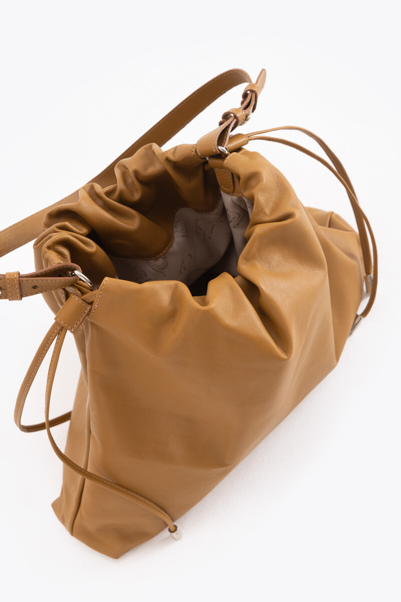 CARTERA VERONA Camel