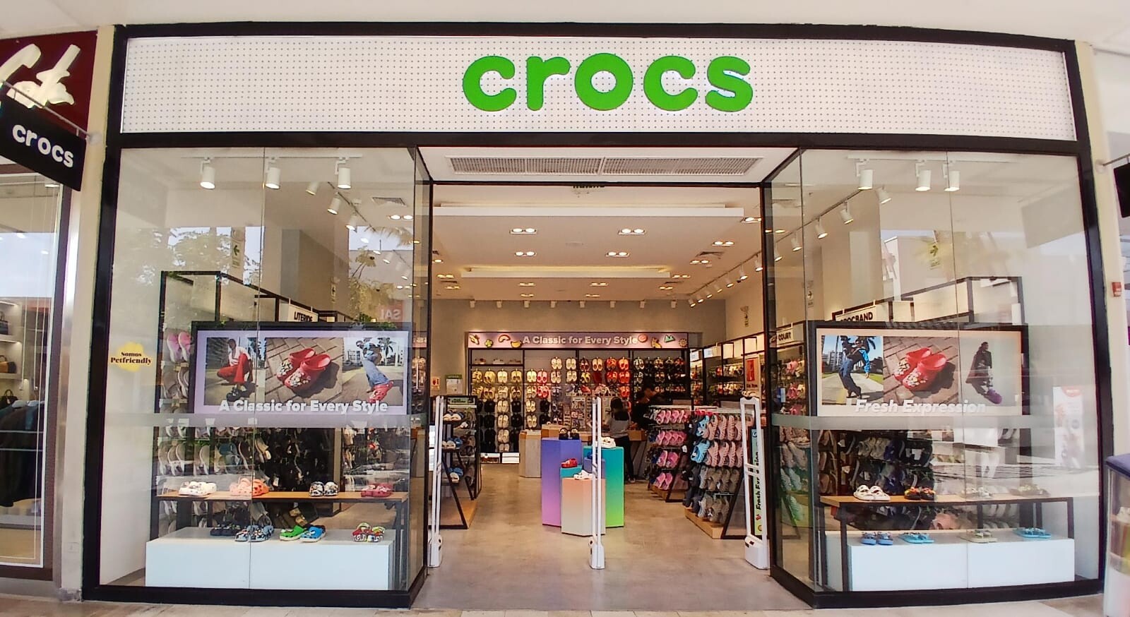 Crocs - Real Plaza Piura