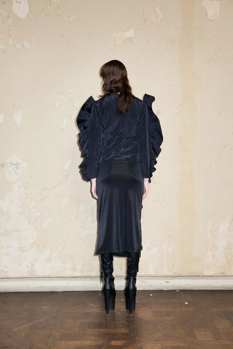 MIDI HELGUERA SKIRT Negro