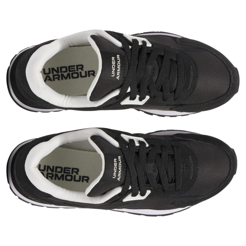 UA GS Essential Runner-WHT BLK-001