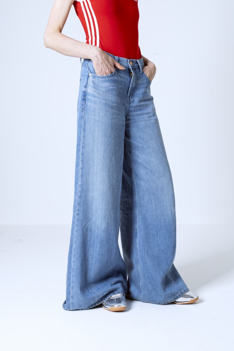 Widi Light Blue