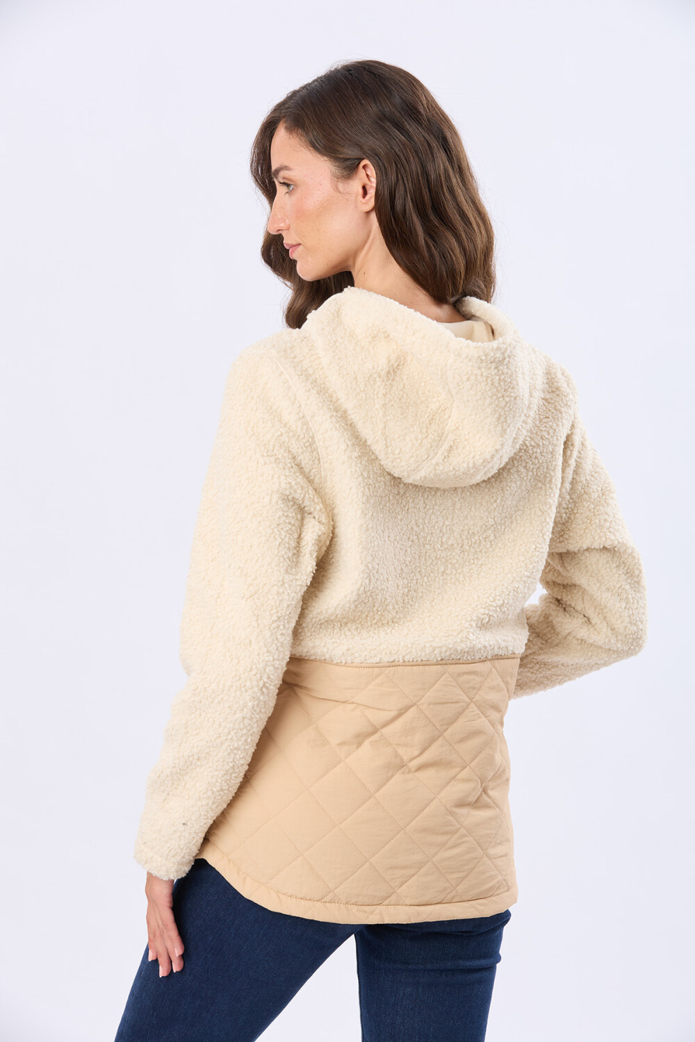 CAMPERA DE ABRIGO CON CAPUCHA Natural