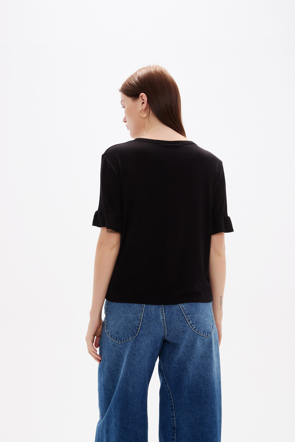 Remera Hagrid Negro