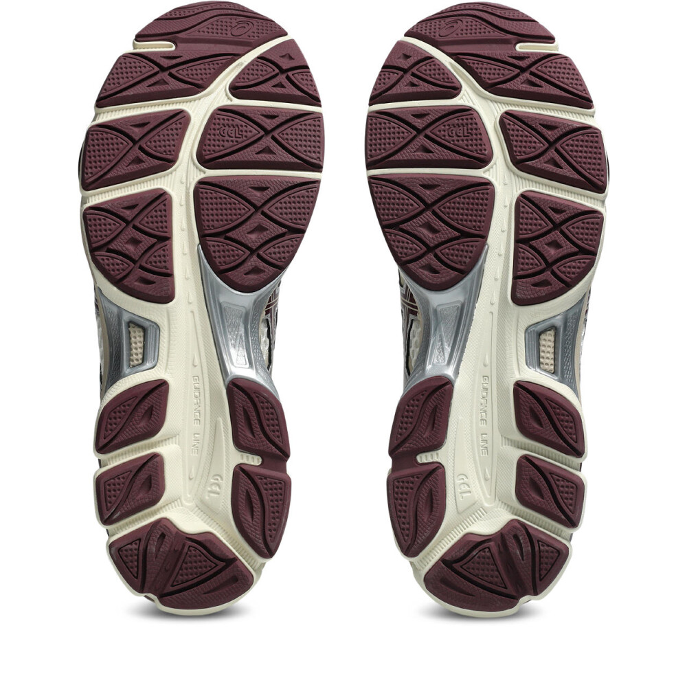 Zapatillas ASICS GEL-Cumulus 16 Hombre Cream/Beniimo Purple