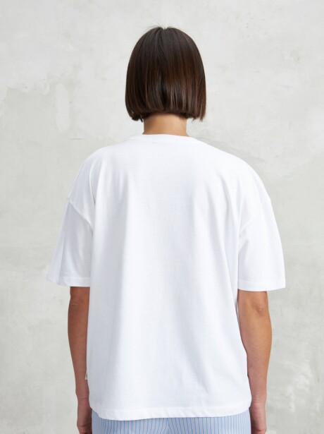 REMERA PEREJIL BLANCO
