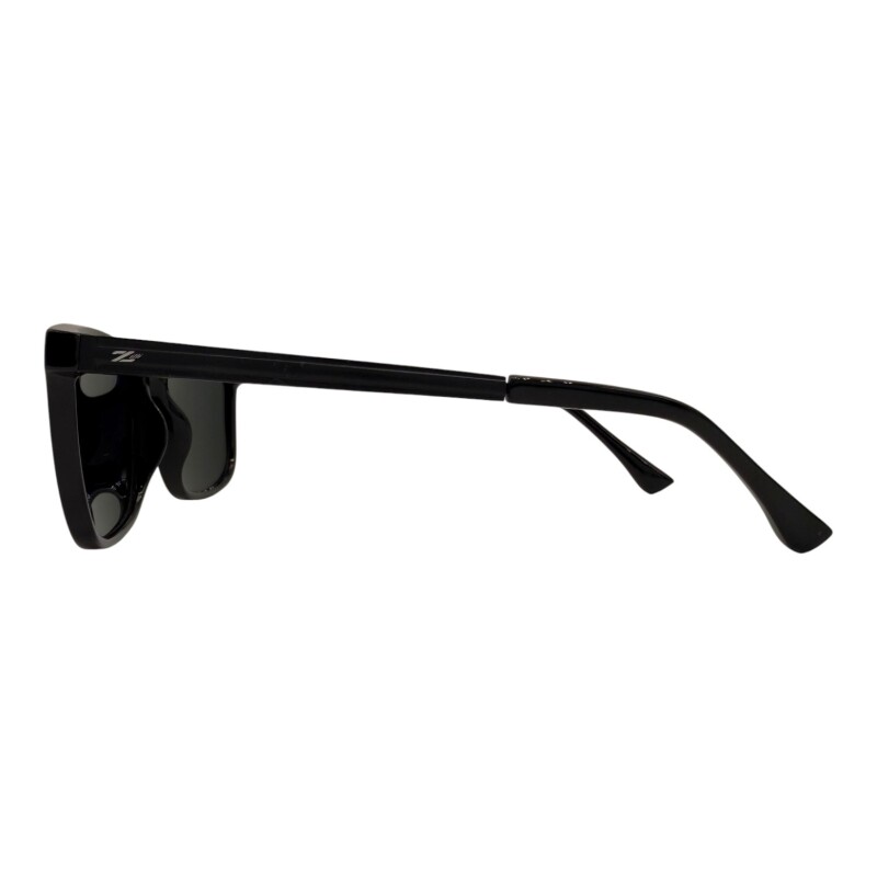 ZL003720 negrouniforme