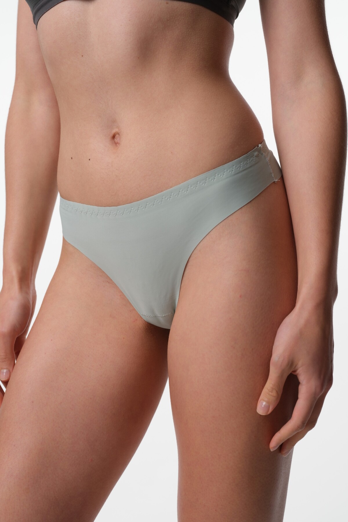 Colaless Olive Verde