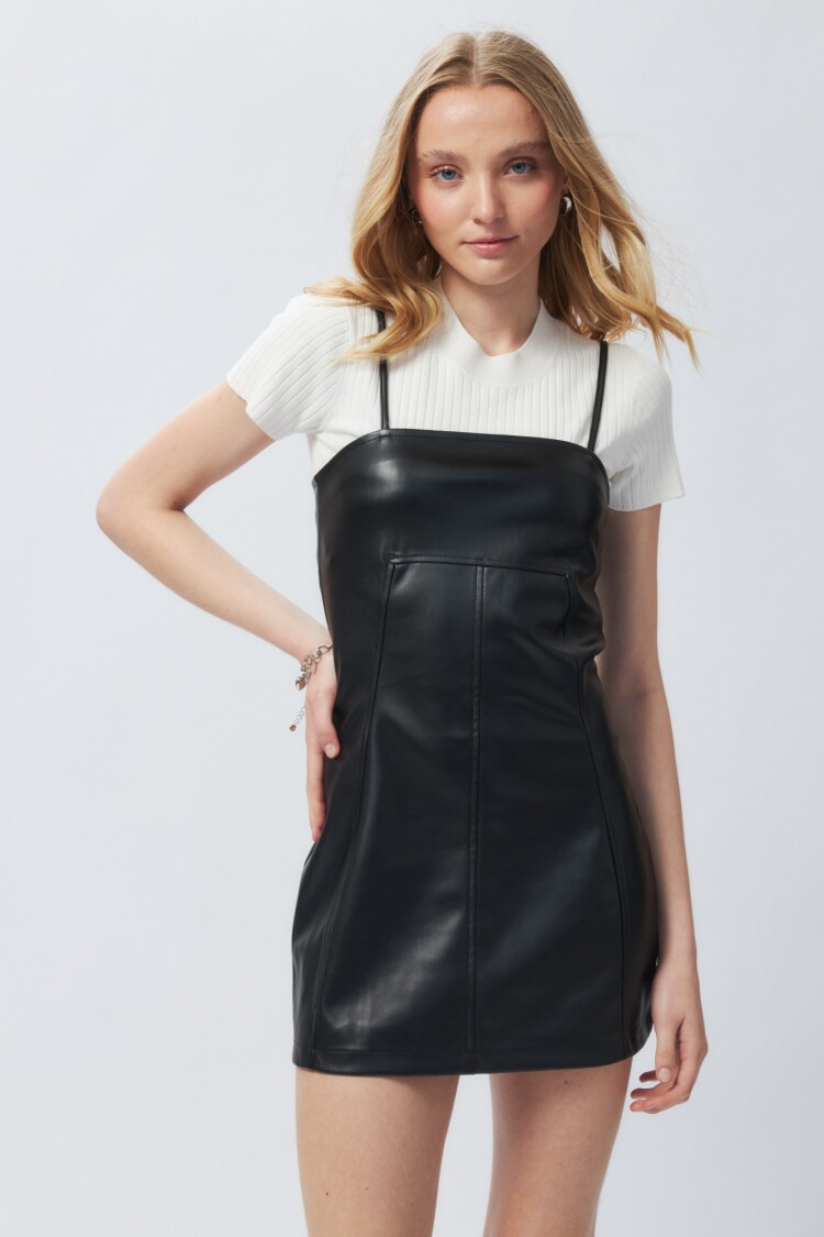 VESTIDO CORE Negro