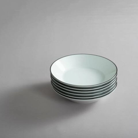 Plato Hondo sin Ala 20cm Con Filete Royal Porcelain | Por Unidad Plato Hondo sin Ala 20cm Con Filete Royal Porcelain | Por Unidad