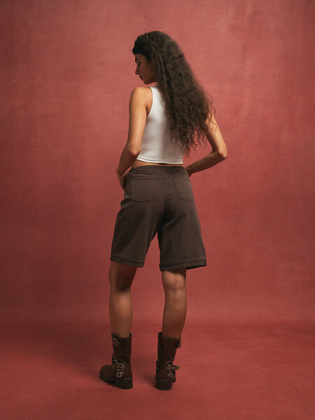 SHORT VEGA CHOCOLATE