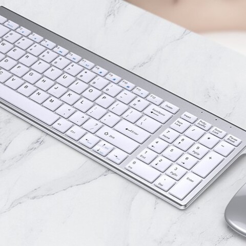 SET DE TECLADO Y RATÓN INALÁMBRICO RECARGABLE (PLATA) — MUMUSO