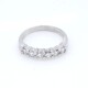 Anillo medio sin fin en oro 18k blanco y brillantes Anillo medio sin fin en oro 18k blanco y brillantes