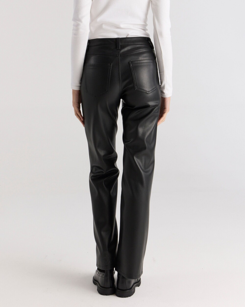 Pantalón Nomad Negro