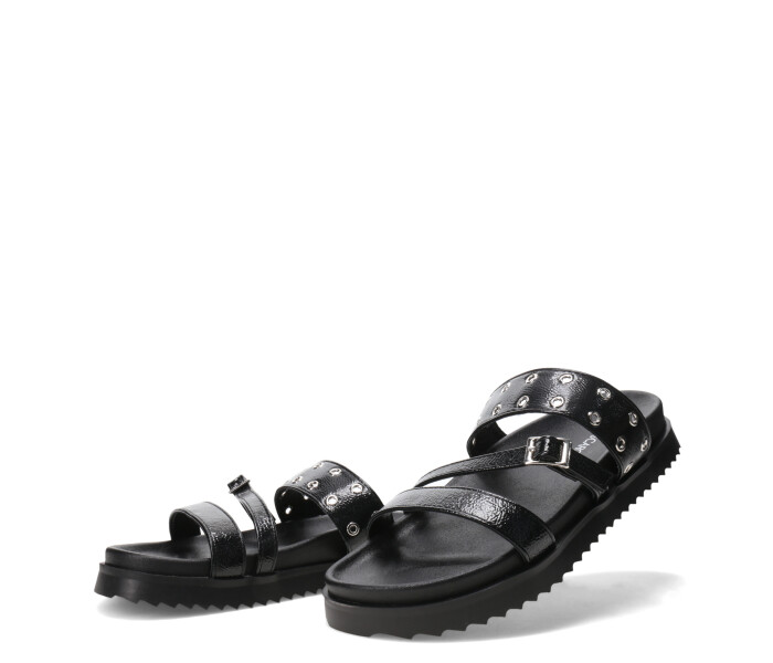 Sandalia XOMA con tiras y tachas Black