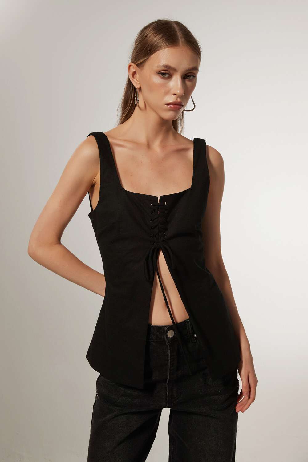 Tops Holbox Negro
