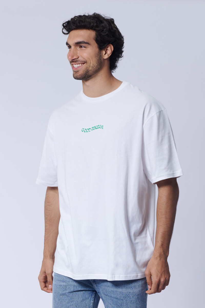 Remera oversize Good Things Blanca