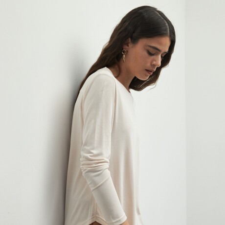 REMERA LORAINE Crudo