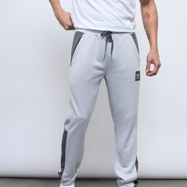 PANTALÓN POLY Umbro Hombre 005