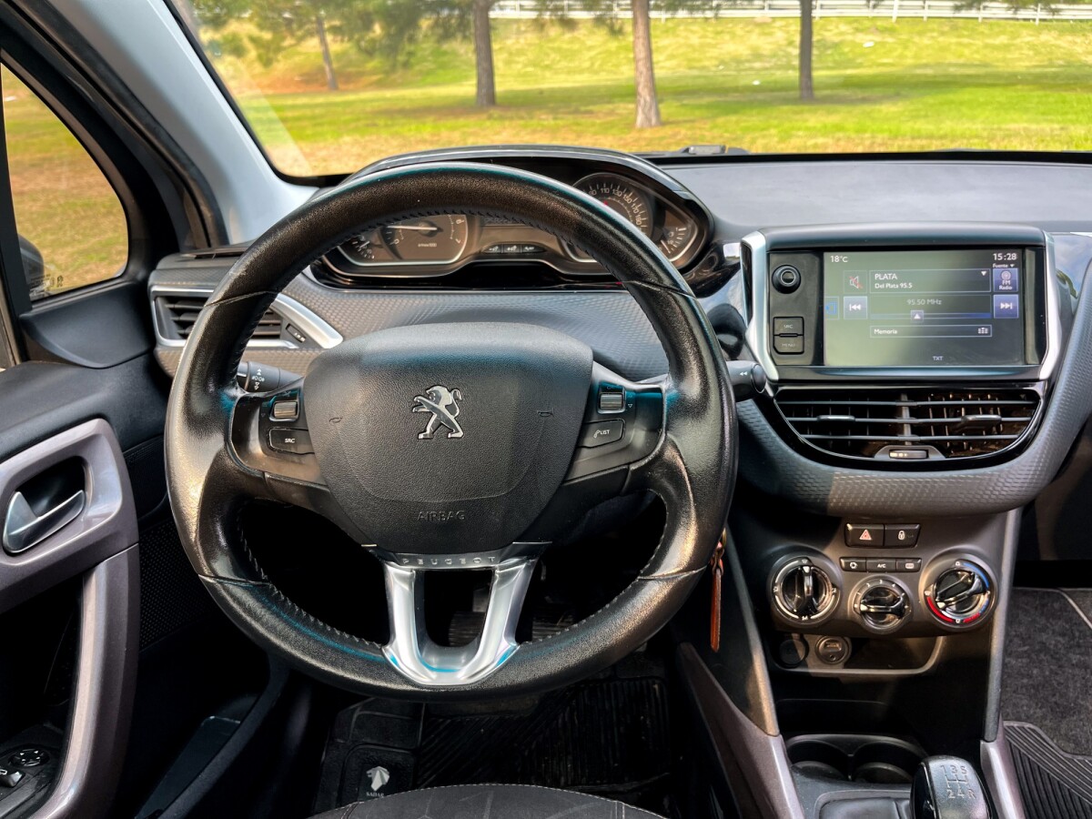 Peugeot 2008 Active 1.2| Permuta / Financia Peugeot 2008 Active 1.2| Permuta / Financia