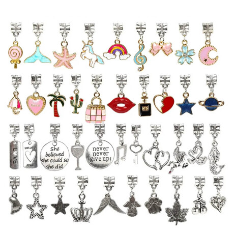Set De Pulseras Y Colgantes En Metal 13pcs Set De Pulseras Y Colgantes En Metal 13pcs