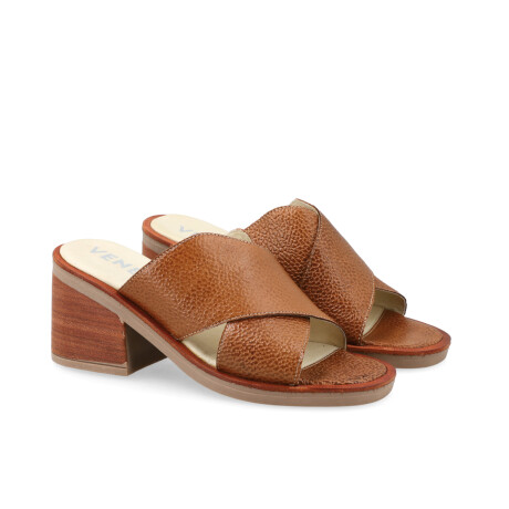 SANDALIAS CUERO EULALIA MARRON