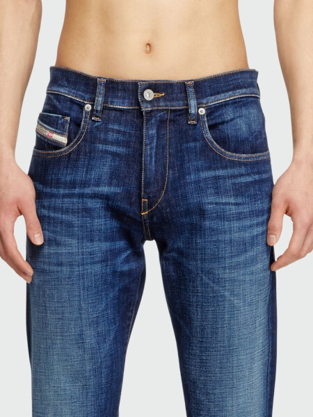 DIESEL - Slim Jeans 2019 D-Strukt 09I61 Alta Automática