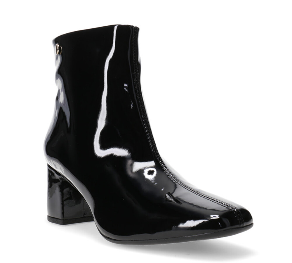 Bota HOLY con taco mediano Black Patent