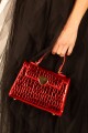 Cartera corazón charol Rojo