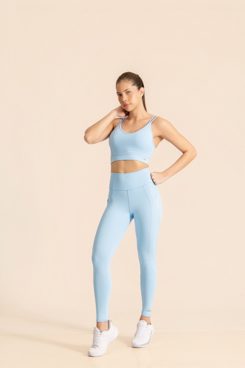 Top Deportivo. Celeste