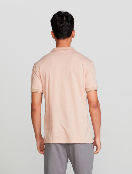 POLO MASCULINA BÁSICA EN TELA TEXTURIZADA ROSA