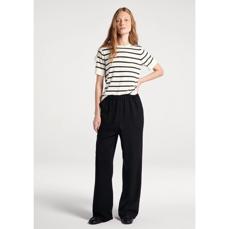 BLUSA FEM BRANCO E PRETO