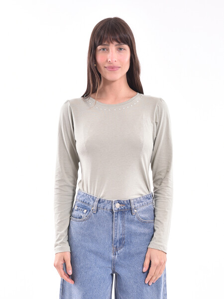 REMERA EVITA VERDE GRISACEO