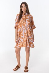 Camisa Azorella Flores Camel