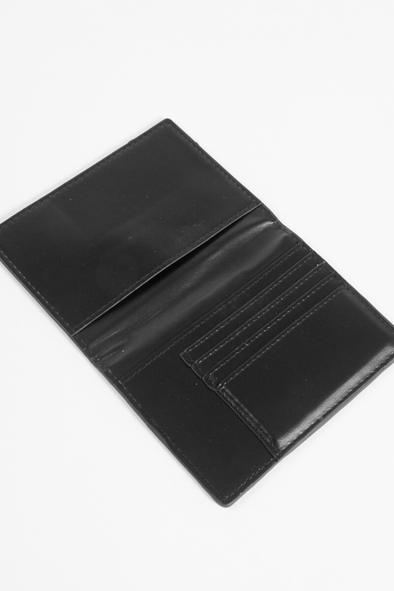 Cubre pasaporte metalizado negro