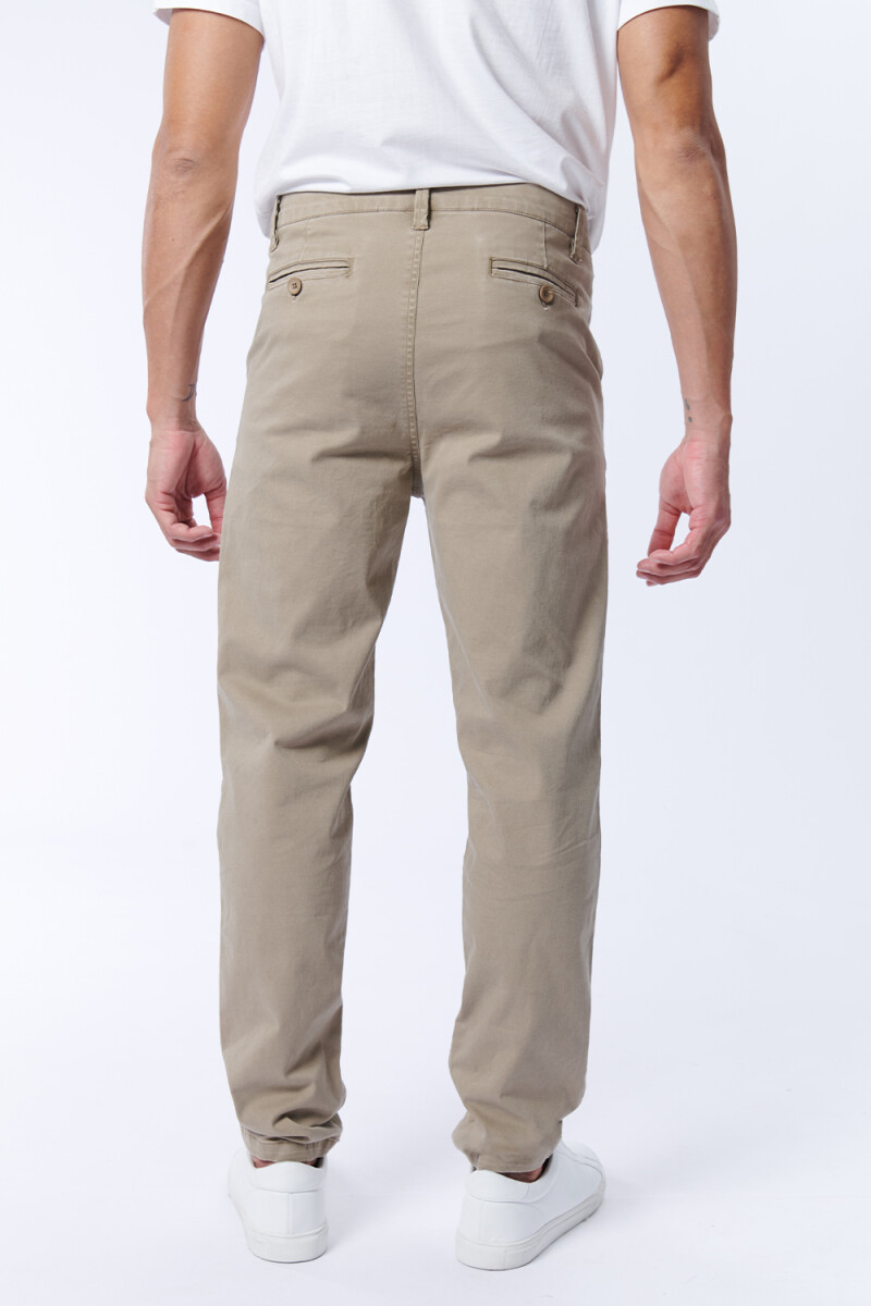 Pantalón Chino Tostado