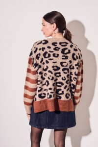 Sweater Animal Print Mangas Rayadas Multi